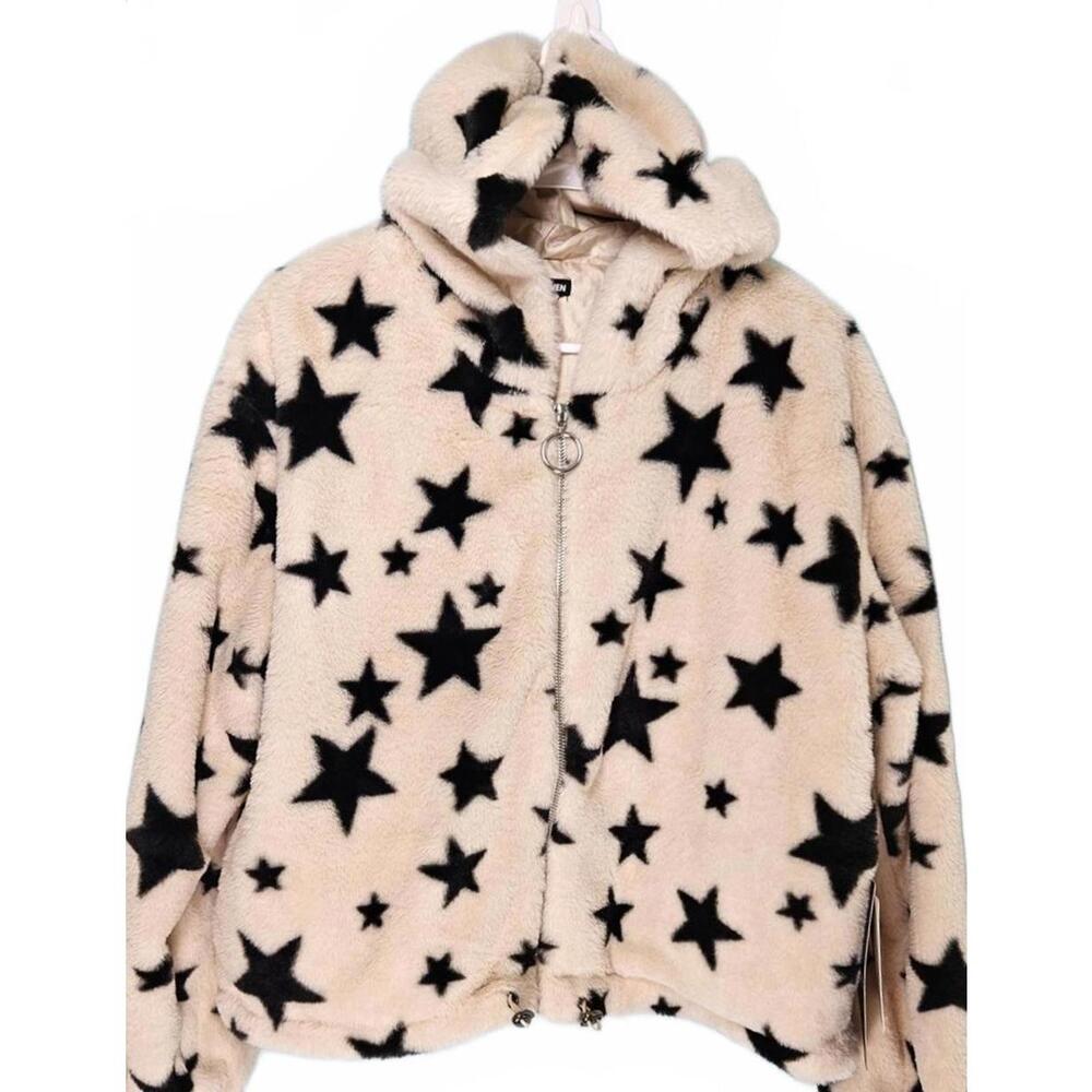 Free Haven‎ Women's Fuzzy Soft Star Print Jacket Medium Cozy Core Plush Fluffy
